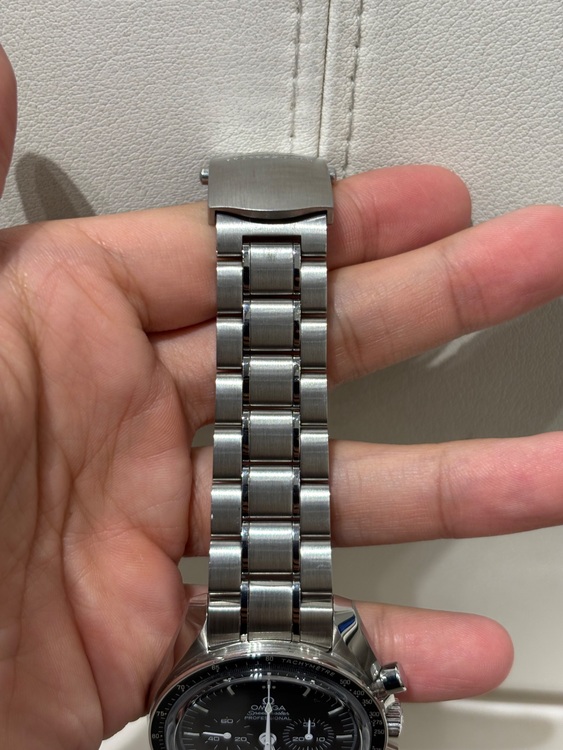 311.30.42.30.01.006（高級時計）の商品画像 - 査定依頼日：2025年8月28日 - 最高査定価格：650,000円