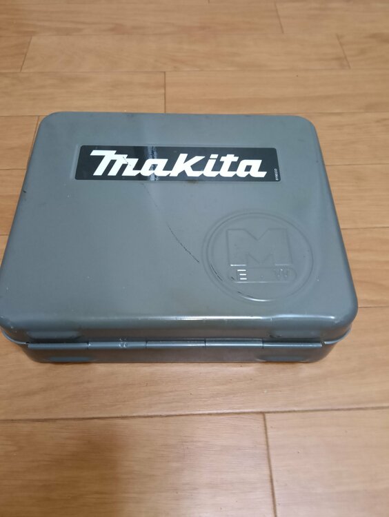 マキタ10mm電動ドリル（電動工具・農機具・業務用機械）の商品画像 - 査定依頼日：2026年7月31日 - 最高査定価格：500円