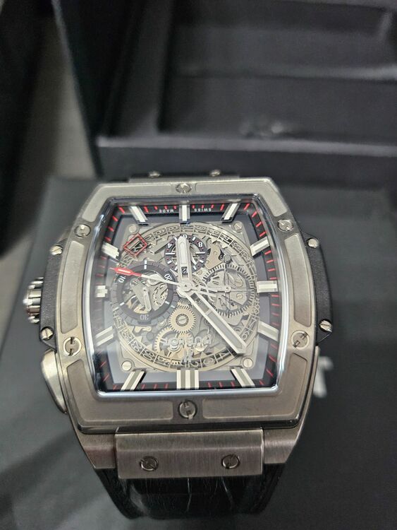 ウブロ ビックバン （高級時計）の商品画像 - 査定依頼日：2025年9月4日 - 最高査定価格：1,500,000円