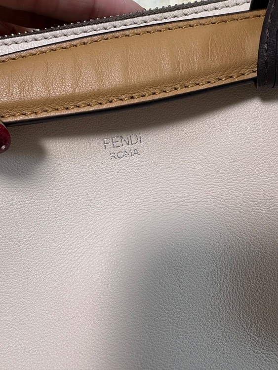 バイザウェイ（ブランドバッグ）の商品画像 - 査定依頼日：2025年6月6日 - 最高査定価格：78,000円