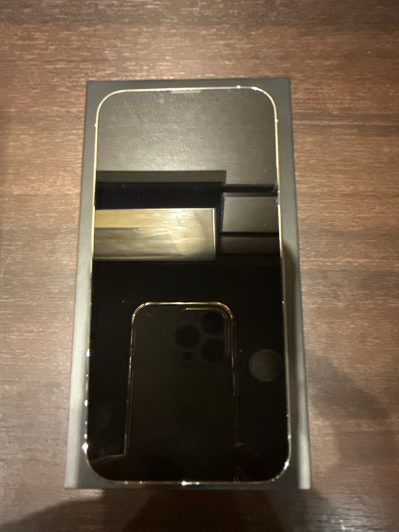 iPhone 13 Pro 256GB Softbank（スマホ）の商品画像 - 査定依頼日：2026年5月4日 - 最高査定価格：55,000円