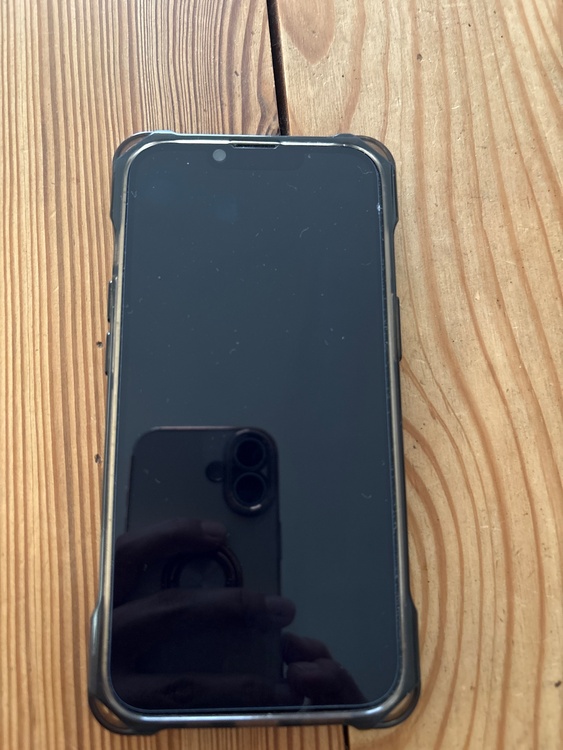 iPhone iPhone 14 256GB docomo（スマホ）の商品画像 - 査定依頼日：2026年9月16日 - 最高査定価格：51,000円