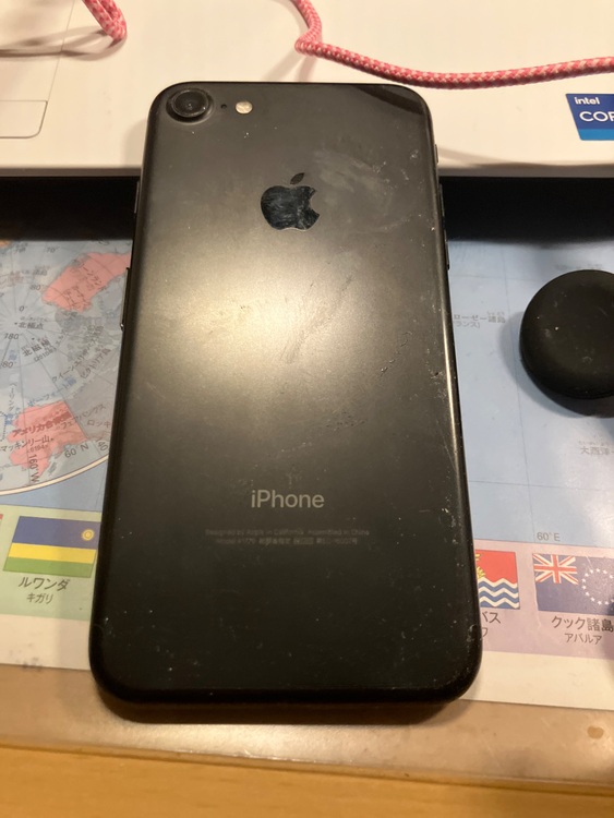 iPhone7 32GB SIMフリー（スマホ）の商品画像 - 査定依頼日：2025年9月26日 - 最高査定価格：2,500円