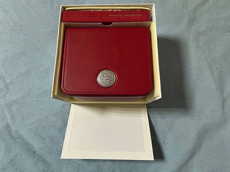 オメガ スピードマスター 35105000（高級時計）の商品画像 - 査定依頼日：2025年12月5日 - 最高査定価格：500,000円