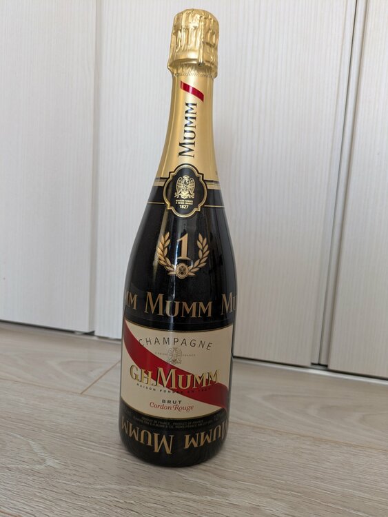 MUMM（お酒）の商品画像 - 査定依頼日：2026年5月5日 - 最高査定価格：1,000円