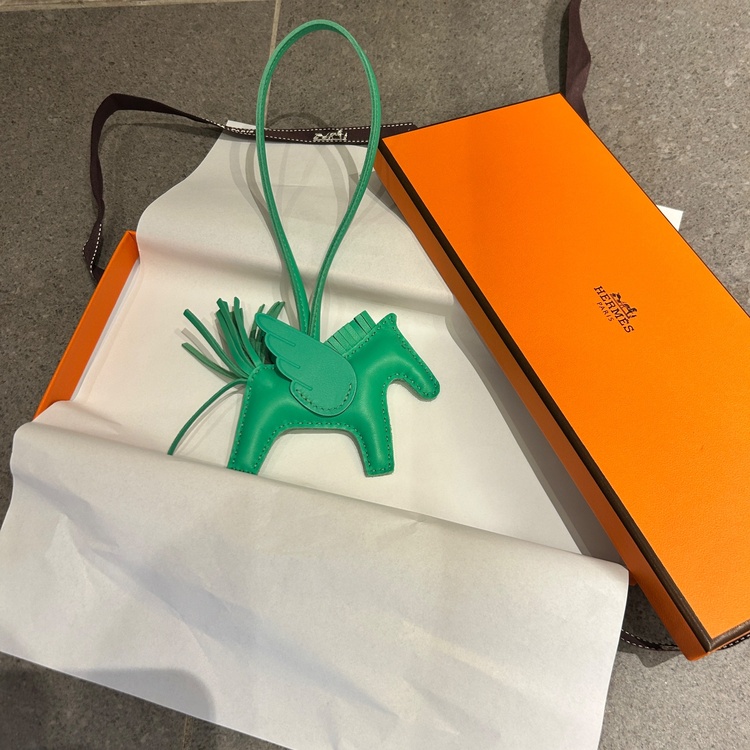 エルメス エルメス(その他) （ブランドバッグ）の商品画像 - 査定依頼日：2025年12月23日 - 最高査定価格：80,000円