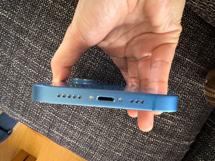 iPhone13 512GB ブルー（スマホ）の商品画像 - 査定依頼日：2026年7月5日 - 最高査定価格：100,000円