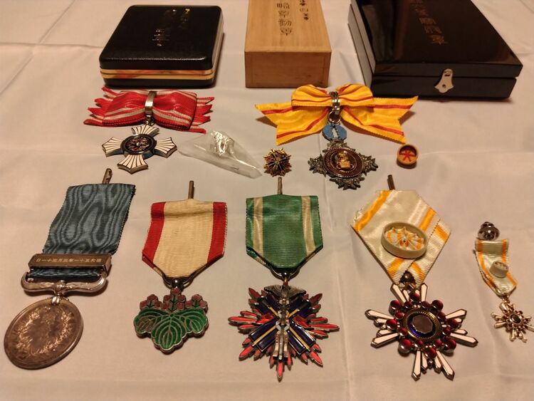 勲章（美術品・骨董品）の商品画像 - 査定依頼日：2025年9月11日 - 最高査定価格：30,000円