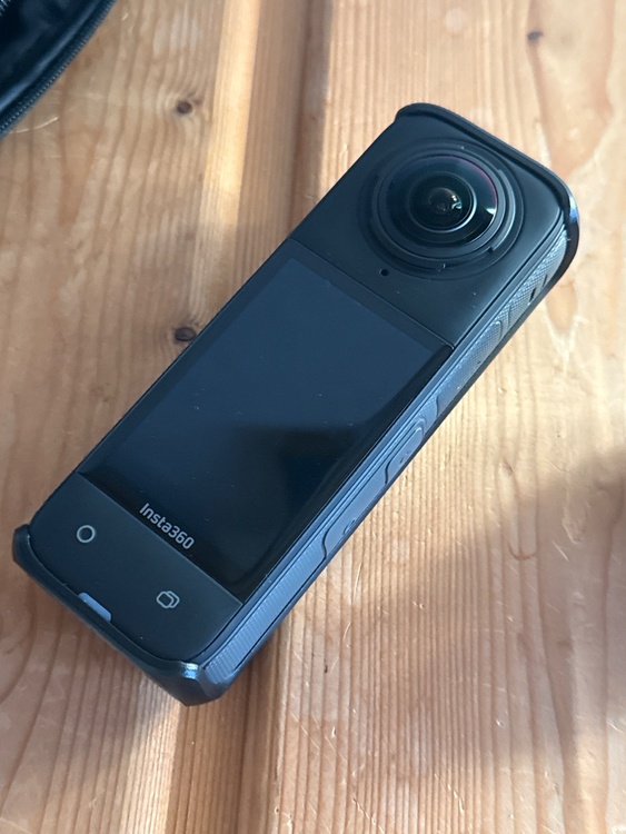 Insta360 X4（カメラ）の商品画像 - 査定依頼日：2026年5月29日 - 最高査定価格：27,100円