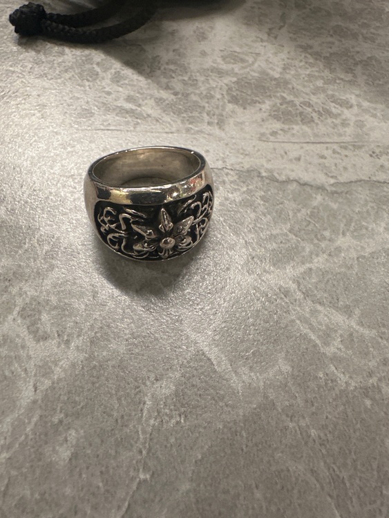 クロムハーツ指輪（金・貴金属）の商品画像 - 査定依頼日：2025年7月12日 - 最高査定価格：6,000円