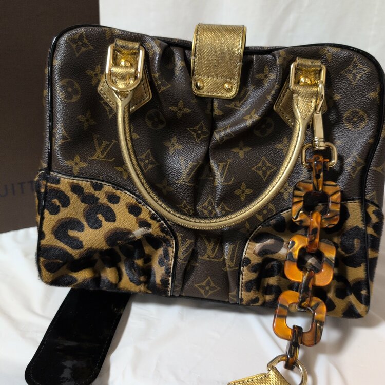 レオパード　アデル（ブランドバッグ）の商品画像 - 査定依頼日：2026年1月29日 - 最高査定価格：60,000円