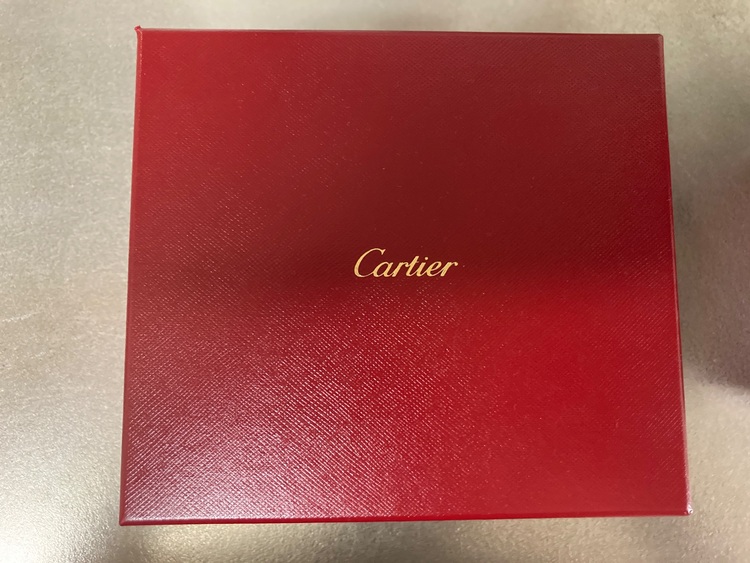 カルティエ タンク （高級時計）の商品画像 - 査定依頼日：2025年8月8日 - 最高査定価格：370,000円