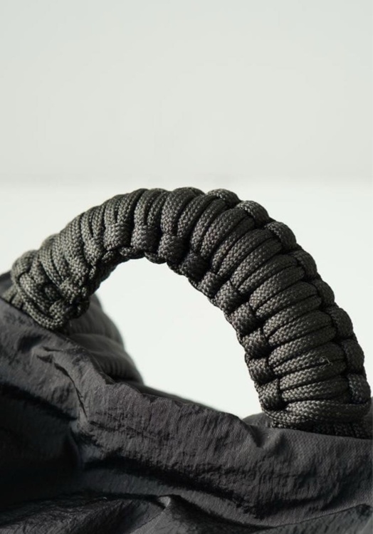 Bottega Veneta ブラック リュック（ブランドバッグ）の商品画像 - 査定依頼日：2026年1月10日 - 最高査定価格：70,000円