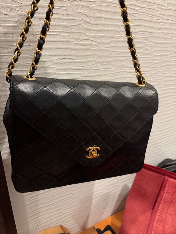 CHANELマトラッセ23（ブランドバッグ）の商品画像 - 査定依頼日：2026年2月11日 - 最高査定価格：100,000円