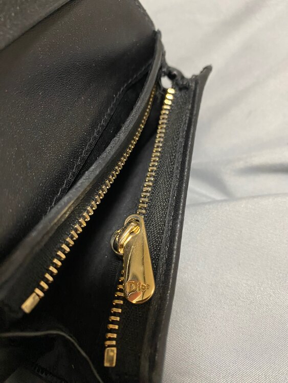 ディオール  （ブランドバッグ）の商品画像 - 査定依頼日：2024年12月27日 - 最高査定価格：10,000円