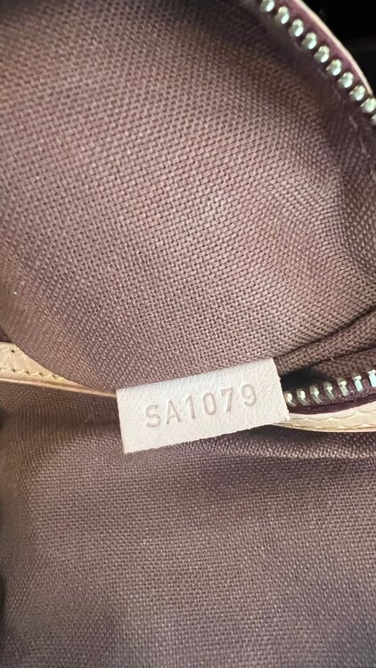 ルイ・ヴィトン バティニョール オリゾンタル（ブランドバッグ）の商品画像 - 査定依頼日：2025年2月21日 - 最高査定価格：80,000円