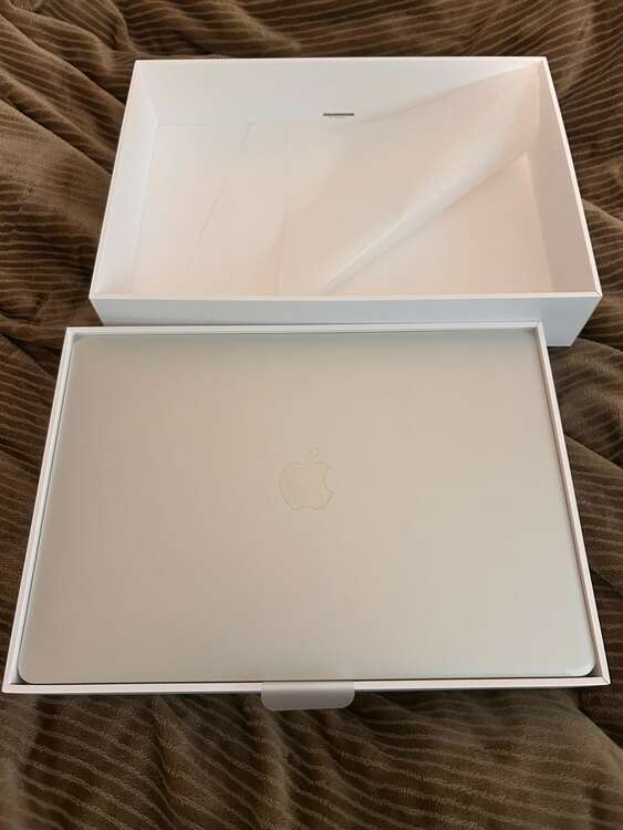 MacBook Air (M1, 2020) 16GB 512GBSSD（PC・タブレット）の商品画像 - 査定依頼日：2025年4月19日 - 最高査定価格：55,000円