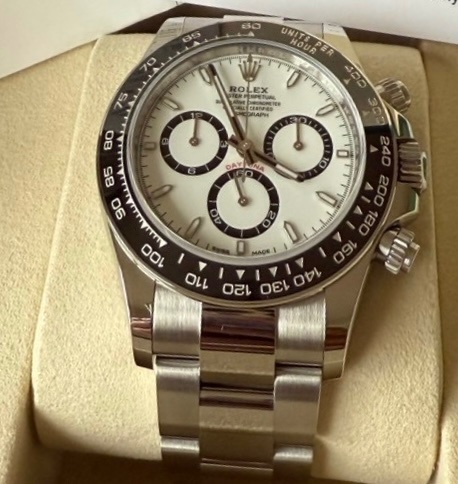 ロレックス デイトナ （高級時計）の商品画像 - 査定依頼日：2025年12月11日 - 最高査定価格：5,750,000円
