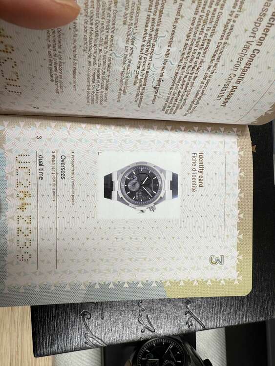 ヴァシュロン コンスタンタン オーヴァーシーズ 47450（高級時計）の商品画像 - 査定依頼日：2025年4月13日 - 最高査定価格：2,295,000円