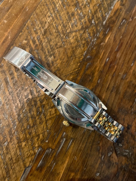 ロレックス デイトジャスト 68273 ss×y（高級時計）の商品画像 - 査定依頼日：2025年6月16日 - 最高査定価格：800,000円