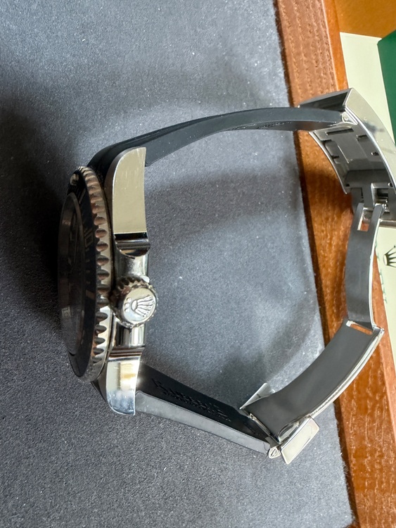 ロレックス サブマリーナー 12406（高級時計）の商品画像 - 査定依頼日：2026年2月28日 - 最高査定価格：2,000,000円