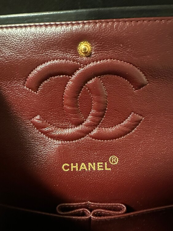 シャネル マトラッセ （ブランドバッグ）の商品画像 - 査定依頼日：2025年3月31日 - 最高査定価格：400,000円