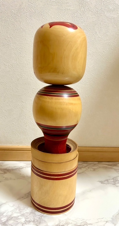 こけし（美術品・骨董品）の商品画像 - 査定依頼日：2025年11月6日 - 最高査定価格：100,000円