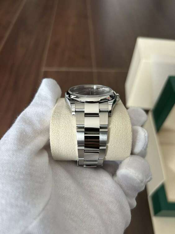 ロレックス デイトジャスト 126200　DATEJAST36 スレートローマ スムースベゼルオイスターブレス（高級時計）の商品画像 - 査定依頼日：2025年3月14日 - 最高査定価格：1,190,000円