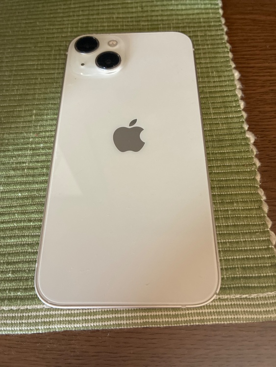 iPhone13（スマホ）の商品画像 - 査定依頼日：2026年9月19日 - 最高査定価格：37,000円