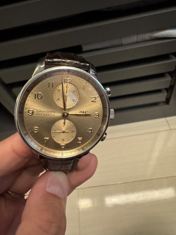 IWC ポルトギーゼ IW37162（高級時計）の商品画像 - 査定依頼日：2025年6月23日 - 最高査定価格：880,000円