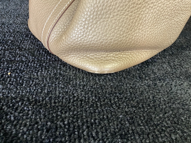 2021年　Z番（ブランドバッグ）の商品画像 - 査定依頼日：2026年3月15日 - 最高査定価格：380,000円