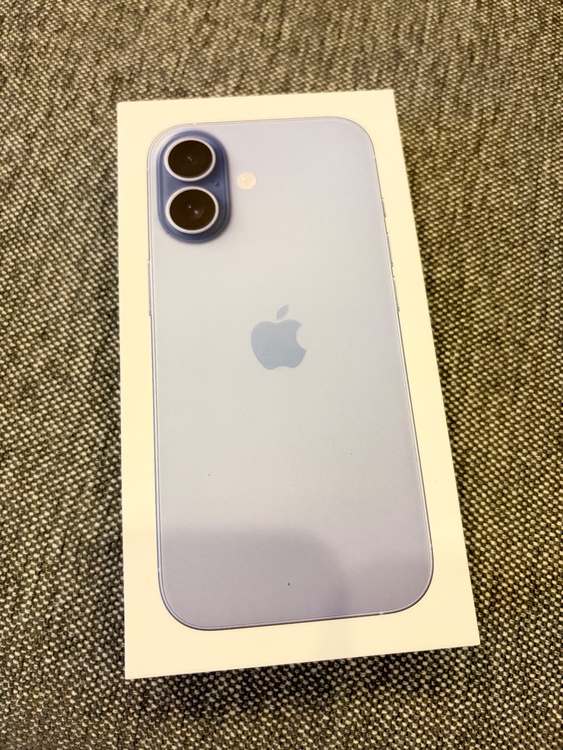 iPhone iPhone 17 256GB SIMフリー（スマホ）の商品画像 - 査定依頼日：2026年9月26日 - 最高査定価格：99,000円