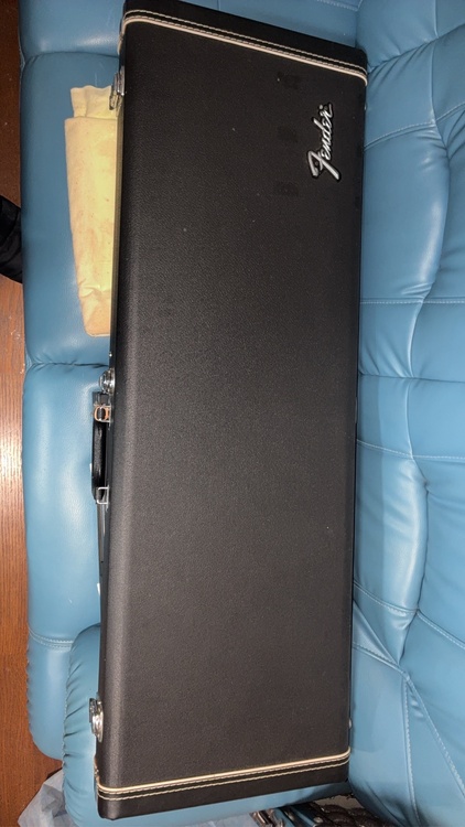 フェンダー（ピアノ・楽器・PA機材）の商品画像 - 査定依頼日：2026年1月25日 - 最高査定価格：210,000円