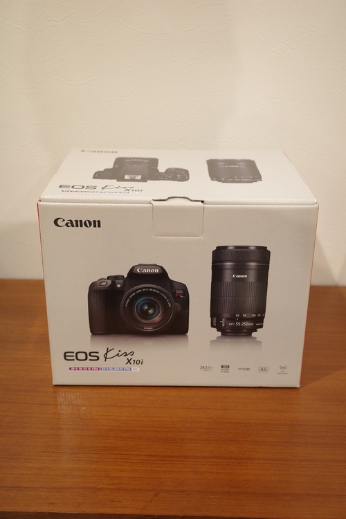 EOS Kissx10i ダブルズームキット　＋50mm単焦点レンズ（カメラ）の商品画像 - 査定依頼日：2026年8月12日 - 最高査定価格：80,000円