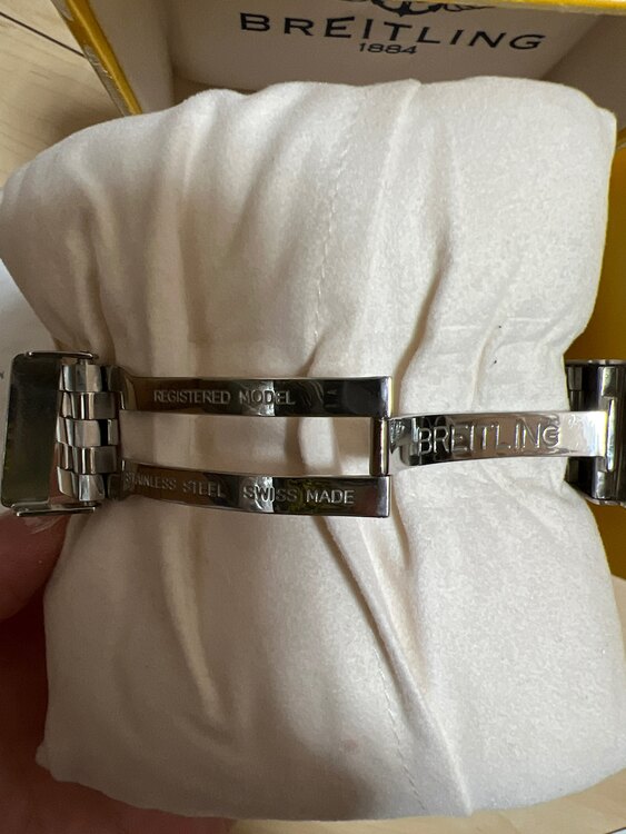 ブライトリング クロノマット D136C32RA（高級時計）の商品画像 - 査定依頼日：2025年5月23日 - 最高査定価格：260,000円