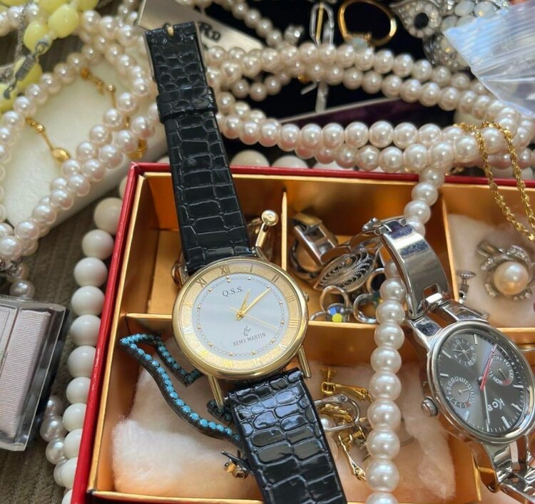 その他 その他 （高級時計）の商品画像 - 査定依頼日：2025年2月24日 - 最高査定価格：100,000円