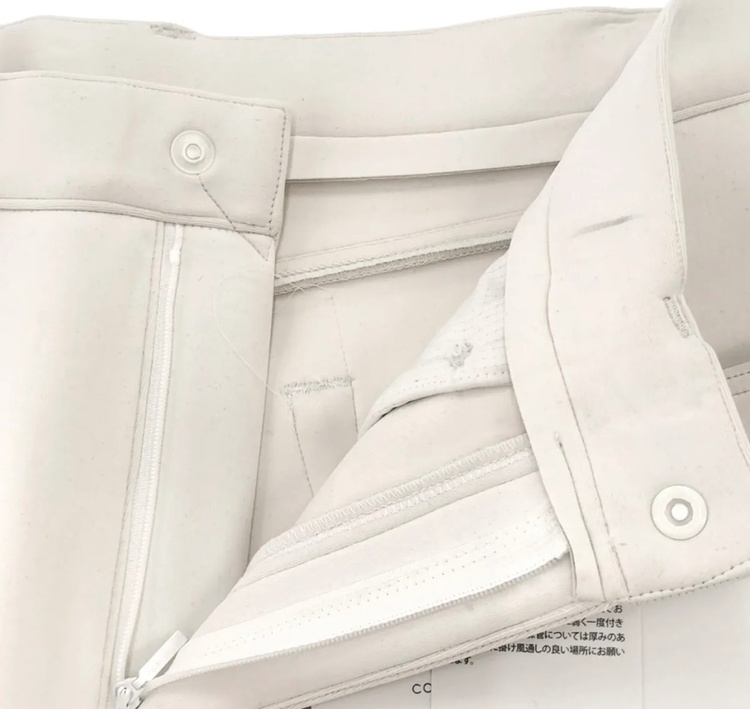 FUMITO GANRYUネオプレンパンツ（古着・ファッション）の商品画像 - 査定依頼日：2026年1月23日 - 最高査定価格：100,000円