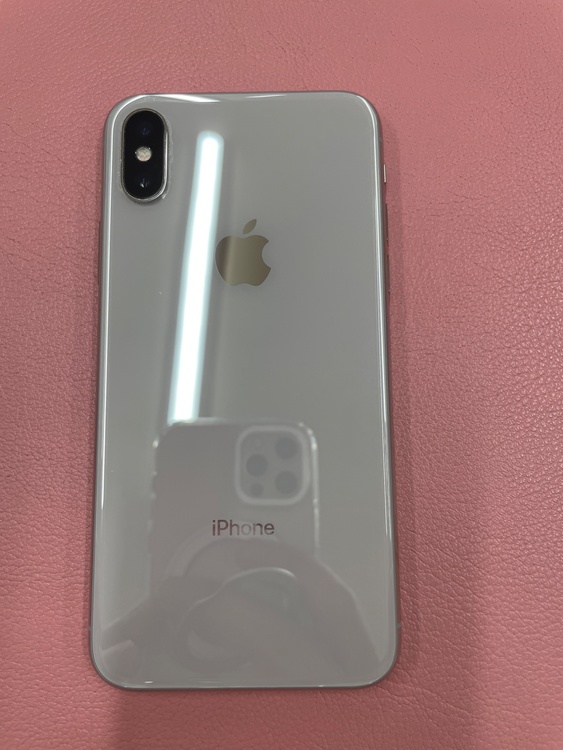 iPhoneX 256GB SIMフリー（スマホ）の商品画像 - 査定依頼日：2026年1月14日 - 最高査定価格：14,000円