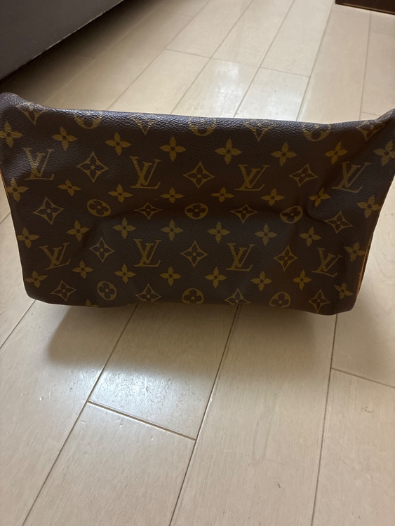 名前わかりません（ブランドバッグ）の商品画像 - 査定依頼日：2026年10月12日 - 最高査定価格：100,000円