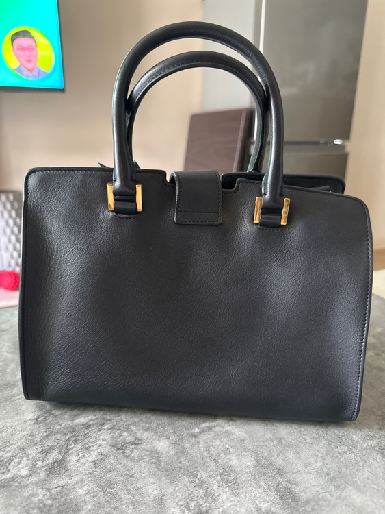 イブサンローラン  （ブランドバッグ）の商品画像 - 査定依頼日：2025年8月19日 - 最高査定価格：140,000円