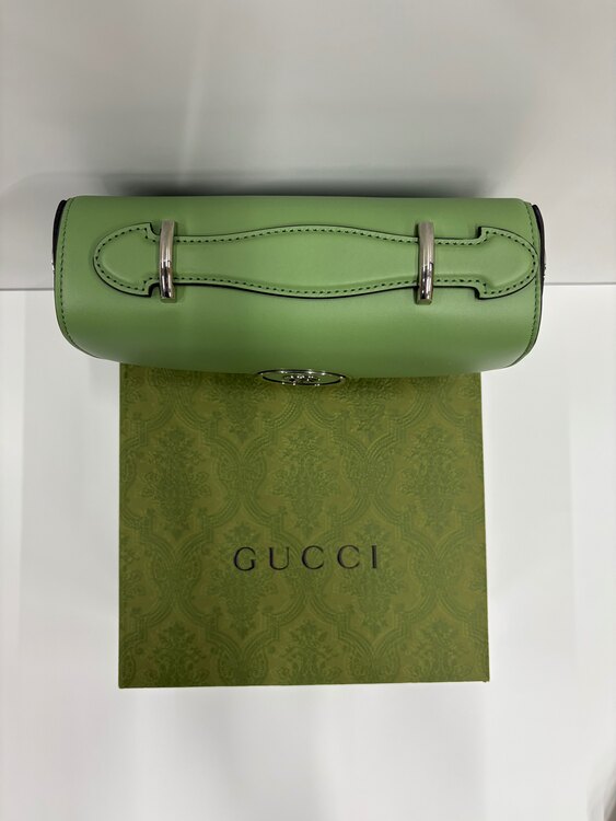 GUCCI ショルダーバッグ（ブランドバッグ）の商品画像 - 査定依頼日：2025年5月30日 - 最高査定価格：93,000円