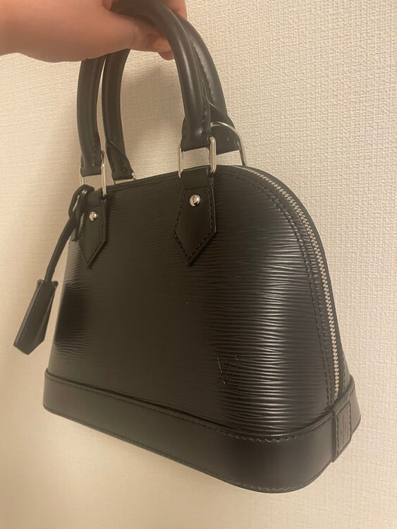 ルイヴィトン エピ （ブランドバッグ）の商品画像 - 査定依頼日：2025年4月28日 - 最高査定価格：75,000円