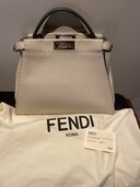 　ピーカブー　セレリア（ブランドバッグ）の商品画像 - 査定依頼日：2025年1月7日 - 最高査定価格：130,000円