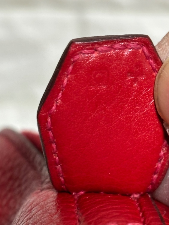 エルメス ボリード35 トリヨンクレマンス ルージュカザック □Q刻印（ブランドバッグ）の商品画像 - 査定依頼日：2025年12月7日 - 最高査定価格：300,000円