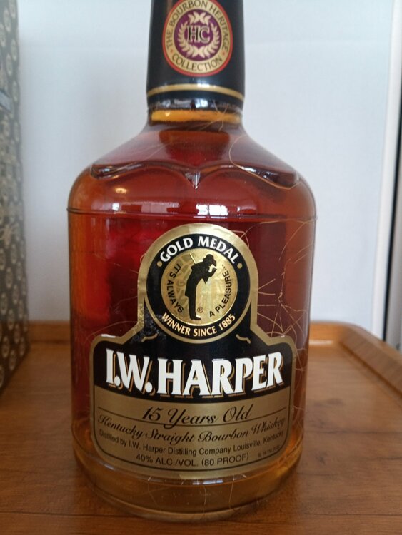 15年 ゴールドメダル（お酒）の商品画像 - 査定依頼日：2026年2月18日 - 最高査定価格：25,000円