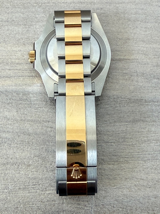 126613LB（高級時計）の商品画像 - 査定依頼日：2025年7月13日 - 最高査定価格：2,500,000円