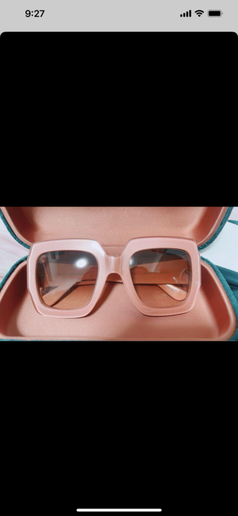 スクエアサングラス（古着・ファッション）の商品画像 - 査定依頼日：2025年2月8日 - 最高査定価格：5,000円