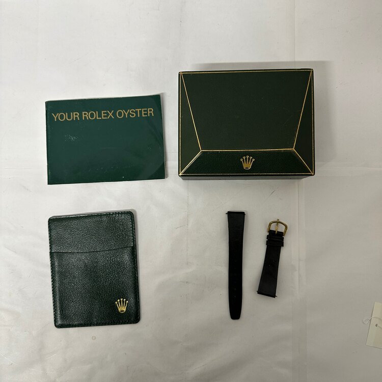 ロレックス パーペチュアル 313（高級時計）の商品画像 - 査定依頼日：2025年5月20日 - 最高査定価格：500,000円