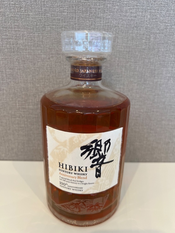 ウイスキー サントリー響 （お酒）の商品画像 - 査定依頼日：2026年5月10日 - 最高査定価格：51,000円