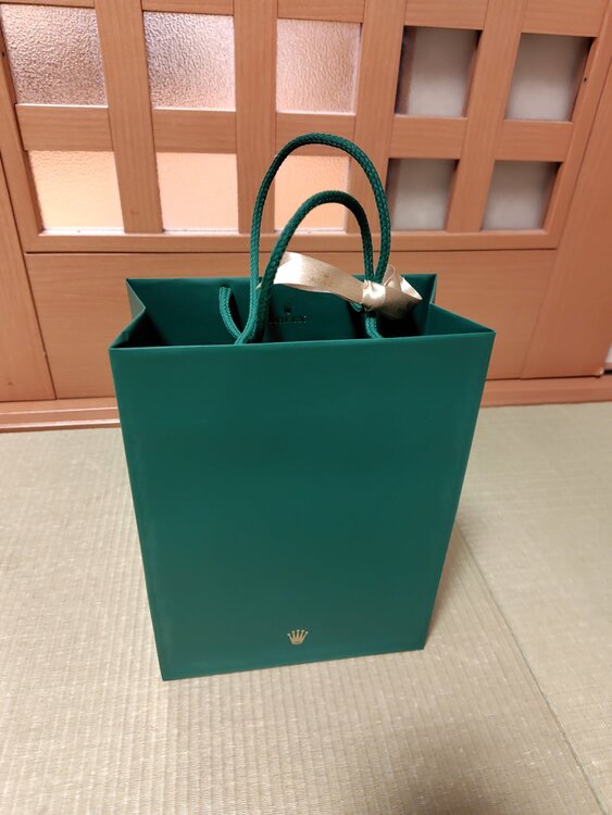 ロレックス パーペチュアル 127720（高級時計）の商品画像 - 査定依頼日：2025年12月26日 - 最高査定価格：1,300,000円